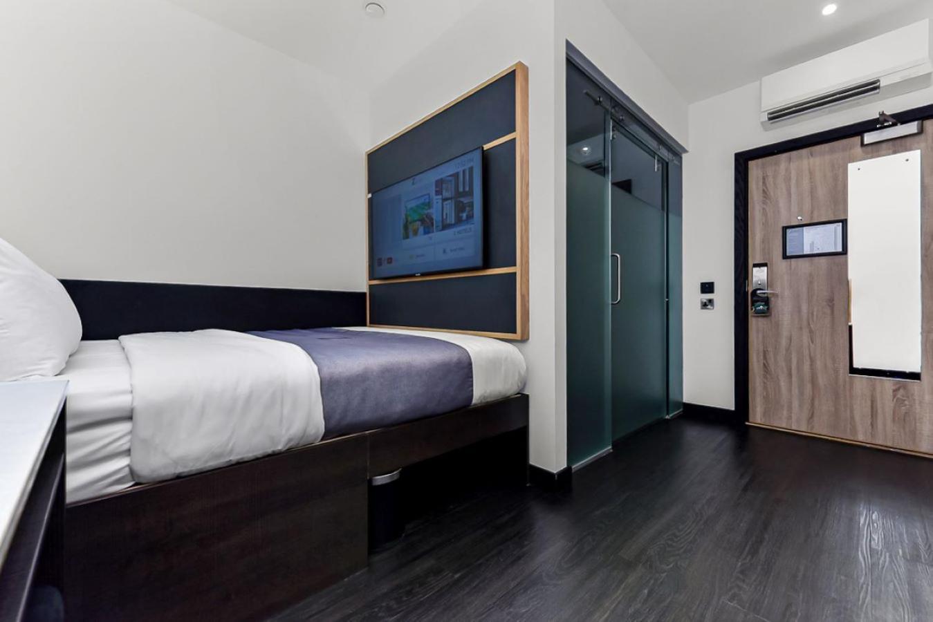 The Z Hotel Strand Лондон Екстериор снимка
